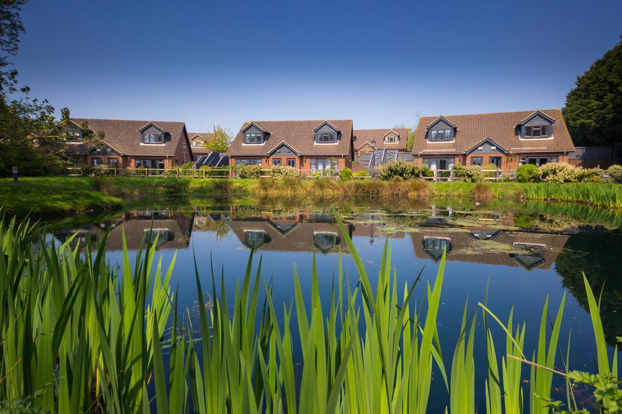 The Lakes Rookley Luaran gambar The new houses at the heart of the village