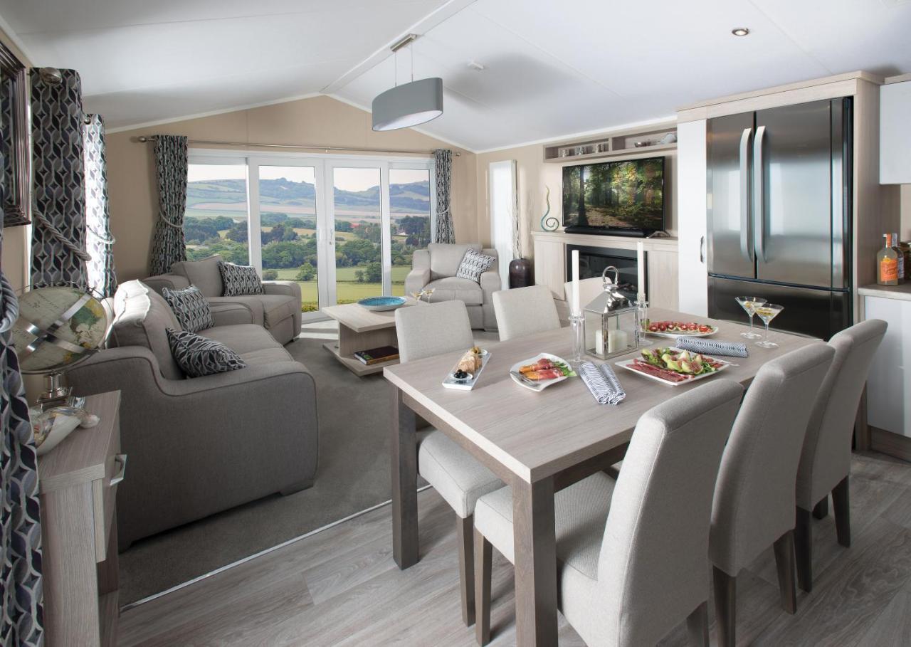 The Lakes Rookley Luaran gambar Interior of a static